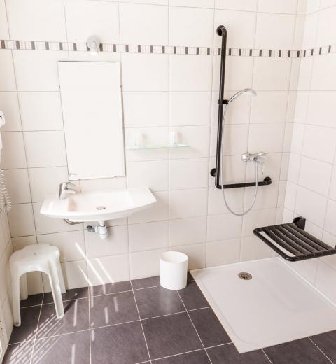 Salle de bain pour Handicapés